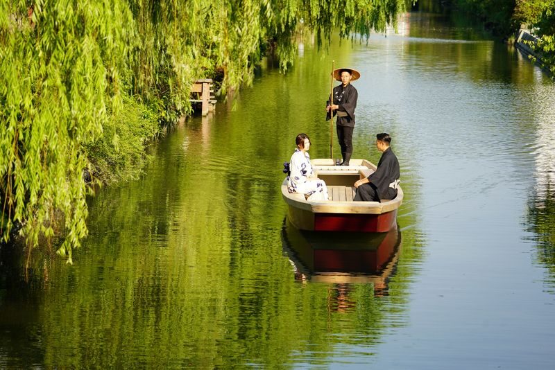 Yanagawa River Boat Cruising Experience (Shared & Private Course) - What makes this Yanagawa boat ride worth considering