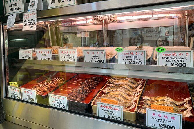 Yanaka & Nezu: Explore Retro Japan through Food and Culture - Exploring Hebimichi: The "Snake Path" and Local Shops