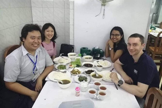 Yangon by night - A Detailed Look at the Yangon by Night Food Tour