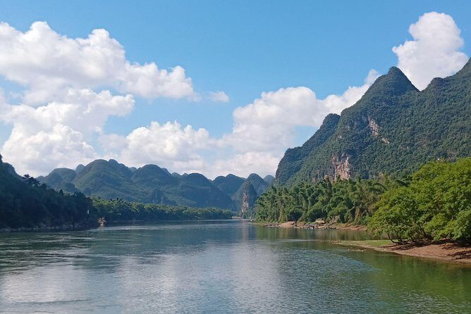 Yangshuo Old Town and 3 star Li River Cruise from Guilin - FAQs
