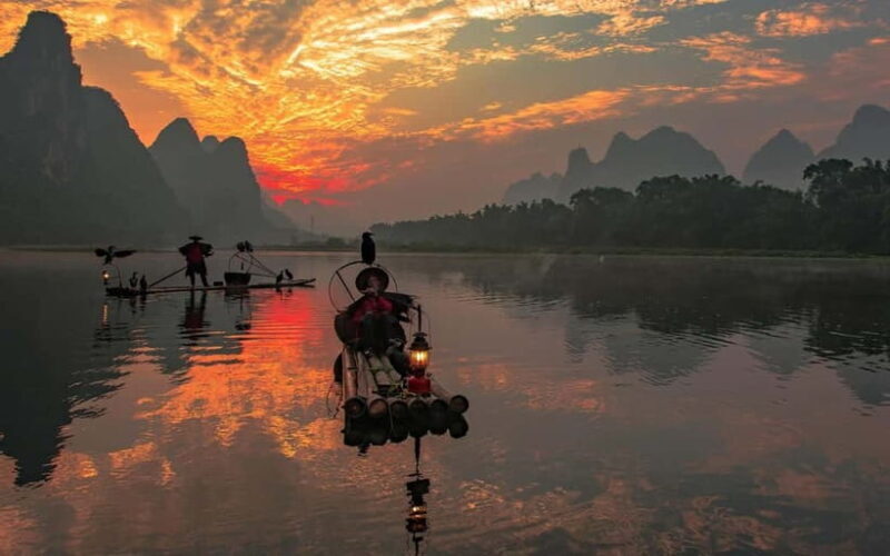 Yangshuo: Xianggong Mountain Sunrise & Bamboo Rafting Tour - A Closer Look at the Tour Experience