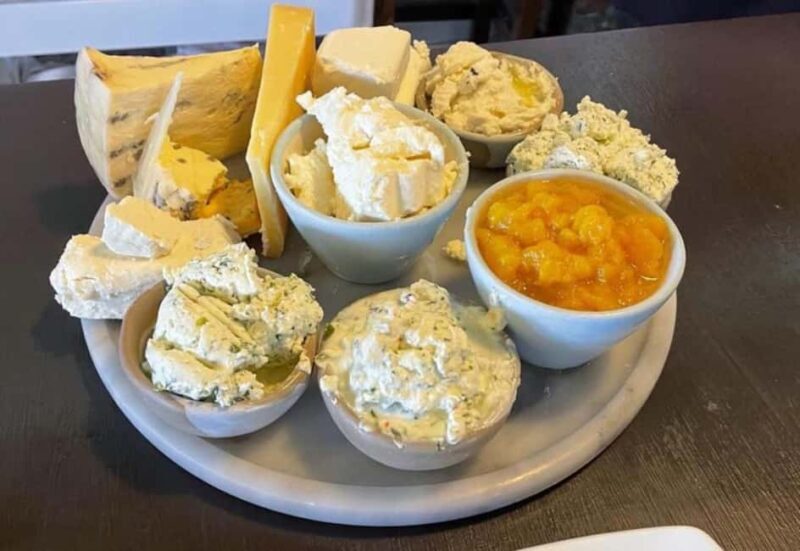 Yarra Valley Foodies Tour with Chandon and Kangaroo Safari! - Who Should Consider This Tour