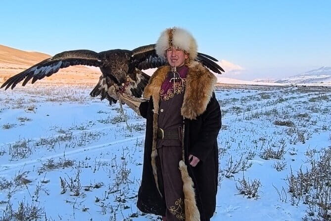 Year-Round Adventure: 3 Days Horse Trek to Song Kul Lake - Who Should Consider This Tour?