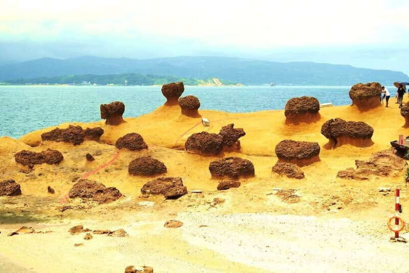 Yehliu Geopark Admission Ticket - Who Will Love Yehliu Geopark?