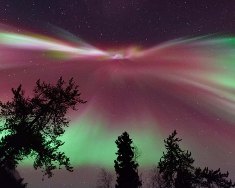 Yellowknife: Small Group Aurora Photography and Viewing - Discovering Yellowknife’s Northern Lights: An In-Depth Look