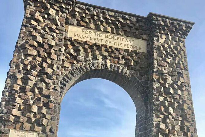 Yellowstone Grand Teton and Coeur dAlene 5-Day Tour from Seattle - Frequently Asked Questions