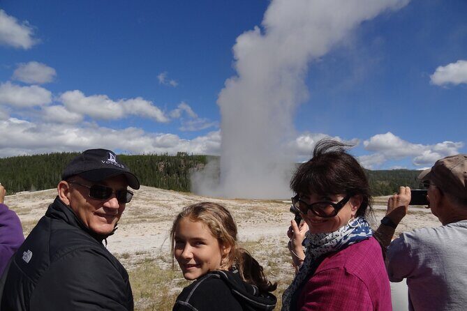 Yellowstone Grand Tour: See All Yellowstone In One Day - Key Points