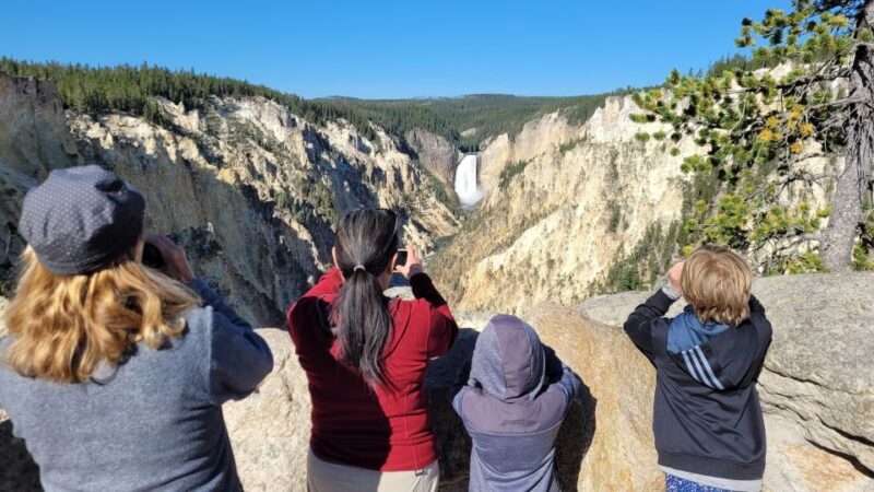 Yellowstone National Park Private Day Tour - A Closer Look at the Yellowstone Private Day Tour