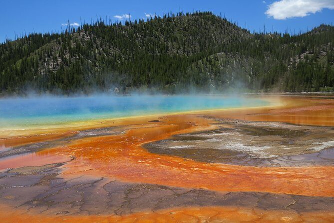Yellowstone National Park - PRIVATE Full-Day Lower Loop Tour from W. Yellowstone - FAQ