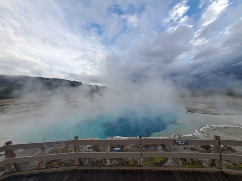 Yellowstone: Upper Geyser Basin Hike with Lunch - Key Points