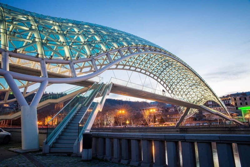Yerevan to Tbilisi Round Trip: Walking Tour & Wine Tasting - A Detailed Look at the Tour Experience
