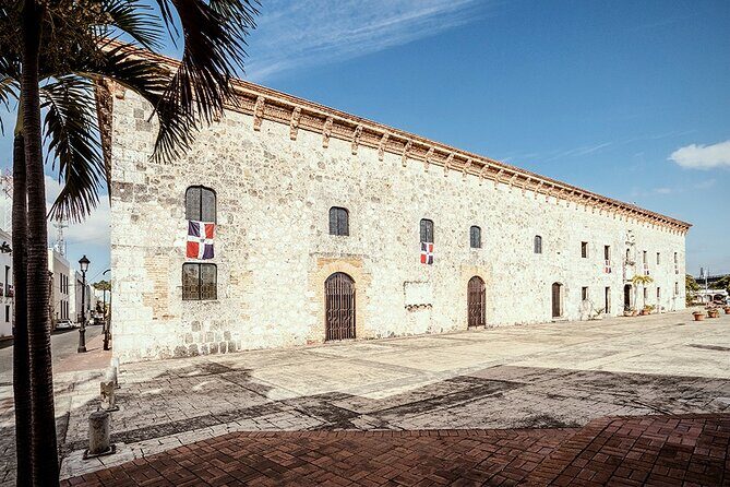 Yesterday and Today Historic Tour of Colonial Zone - A Closer Look at the Tour Itinerary