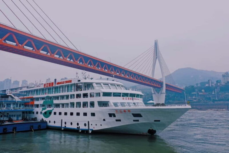 Yichang - Chongqing Yangtze Miracle Luxury 5D4N Cruise - Who Would Enjoy This Trip?