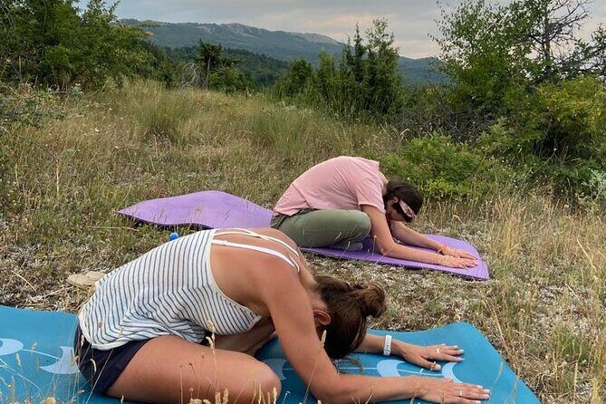 Yoga classes - The Experience: What to Expect in Your Yoga Session