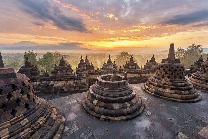 Yogyakarta: Borobudur (climb), Prambanan & Other Visit By Request - A Closer Look: What to Expect on This Yogyakarta Tour