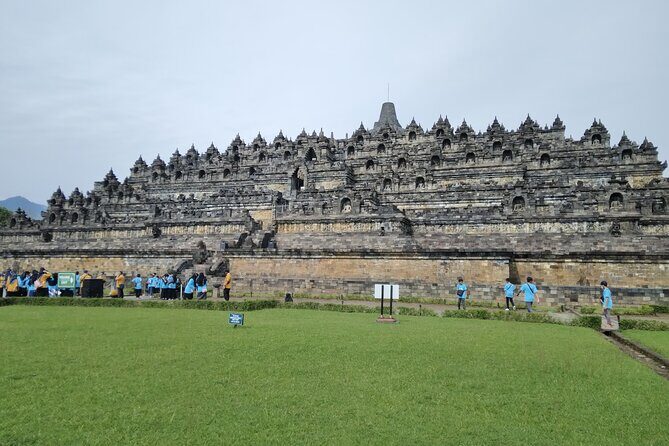 Yogyakarta: Borobudur Sunrise and Prambanan Temple Private Tour - An In-Depth Look at the Tour Experience
