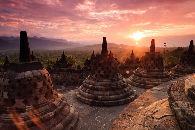 Yogyakarta: Borobudur Sunset Shared Guided Tour - Yogyakarta: Borobudur Sunset Shared Guided Tour – A Deep Dive into Peace and Culture