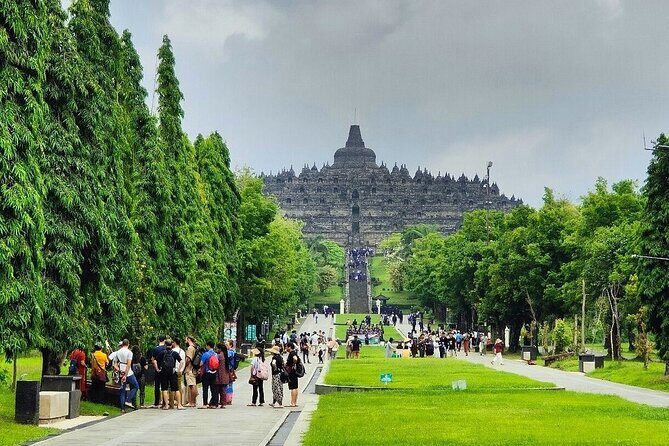 Yogyakarta Borobudur Temple and Prambanan Private Tour - A Very Detailed Look at the Tour Experience