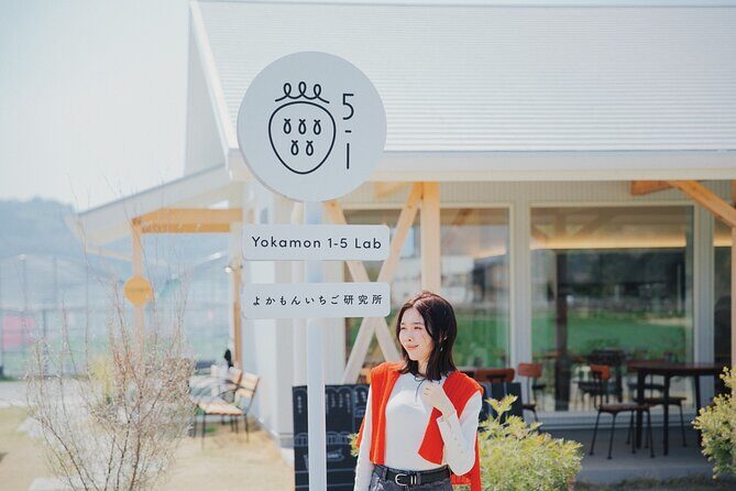 YokaBus Fukuoka Strawberry Picking and Sakura Dyeing Experience - Practical Tips for Your Day Out