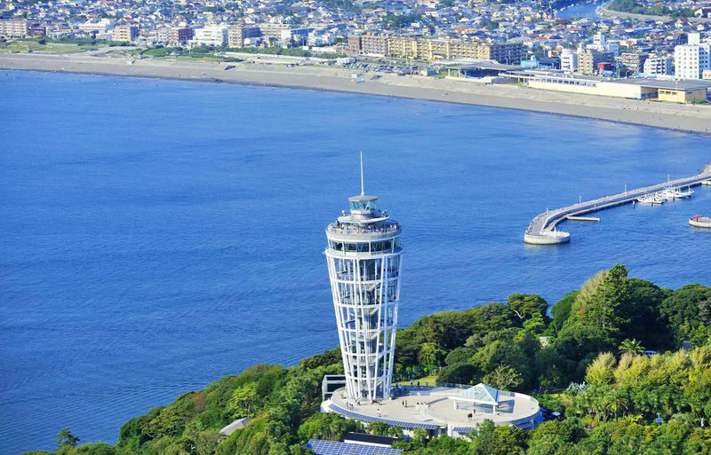 Yokohama Minato Mirai Osanbashi Pier & Yokohama Cosmo World Cable Car & Enoshima & Kamakura High School & Tsurugaoka Hachimangu Shrine Day Tour (From Tokyo) - From Tokyo to the Shonan coast