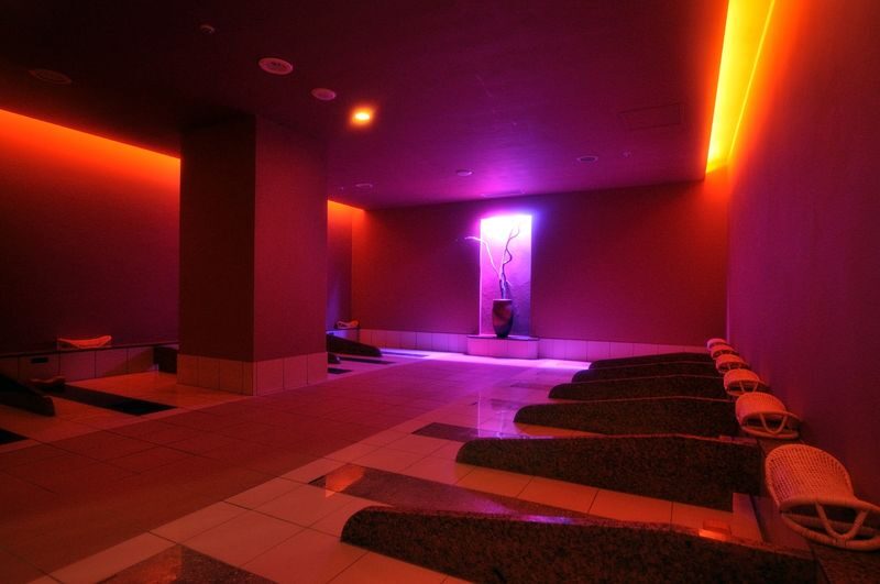 Yokohama Minatomirai Manyo Club Onsen Experience in Yokohama - More than a bath: food, games and places to rest