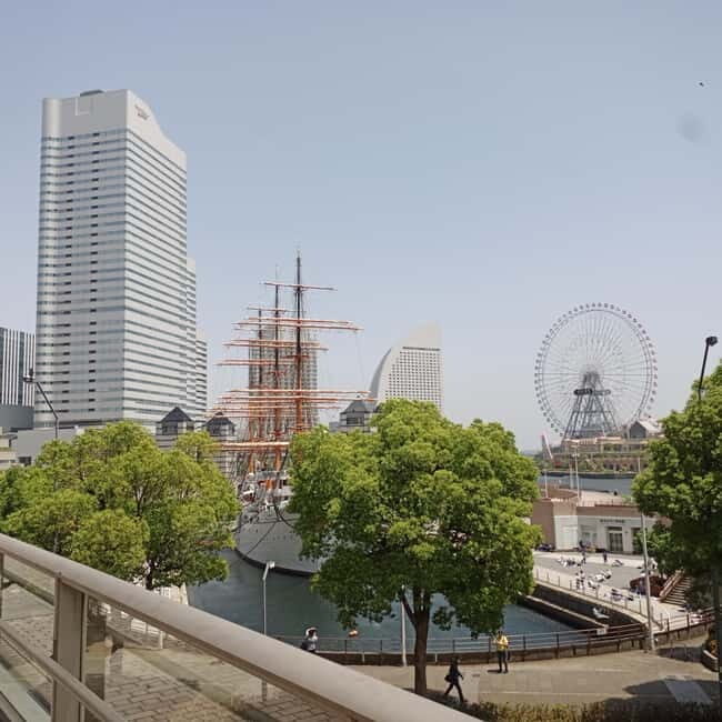Yokohama: Tour with Coffee and Lunch - Meeting in Tokyo and Traveling to Yokohama