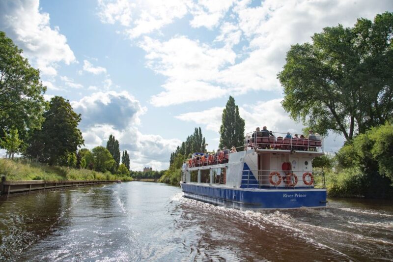 York: Daytime Sightseeing Boat Cruise with Live Commentary - Frequently Asked Questions
