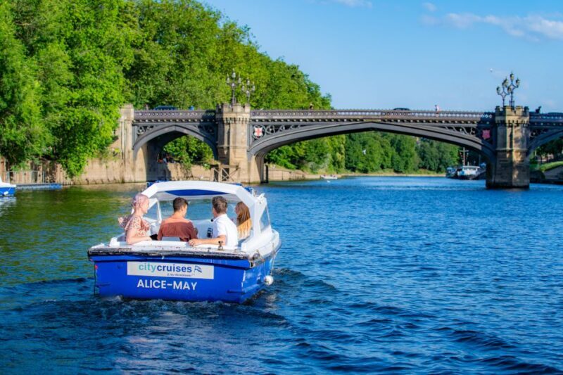 York: Self-Steer Boat Rental - York: Self-Steer Boat Rental – A Practical Guide to Exploring the Riverside