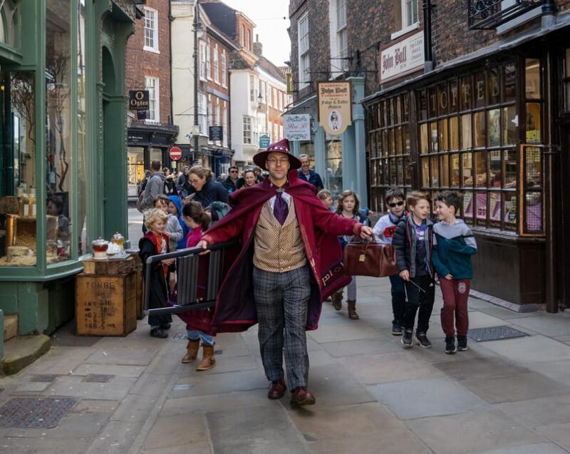York: Wizard Walk of York Tour - Magic, Comedy & Family Fun - Who should consider this tour?