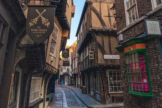 York's Famous Ghosts Smartphone App walking tour - What’s Included and What’s Not