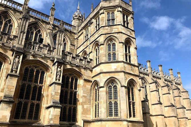 Young Victoria's London: Windsor Castle & Kensington Palace - Comfortable Transport and Personalized Service
