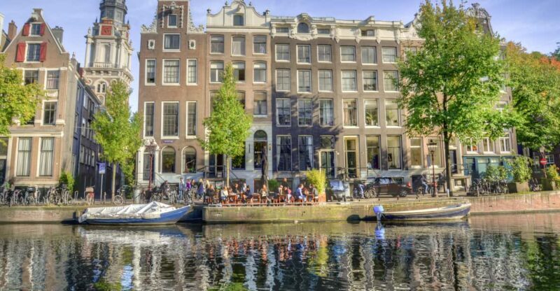 Your Own Amsterdam. The Old Side - An In-Depth Look at “Your Own Amsterdam. The Old Side”