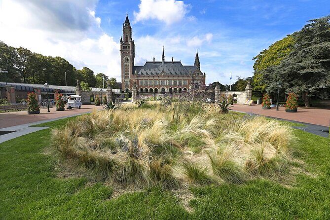 Your Own Hague. Behind The Scenes of The Royal City - Practical Tips for Your Tour