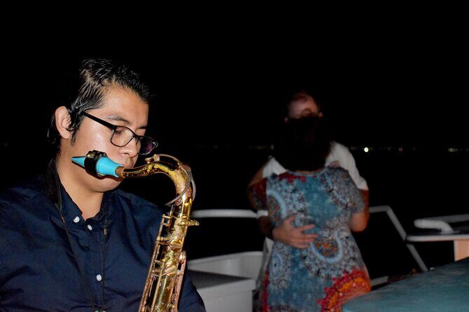 Your Romantic Dinner in Cancun, includes national open bar and live music - Frequently Asked Questions