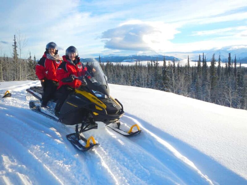 Yukon: Half-Day Snowmobile Tour - The Snacking and Refreshments