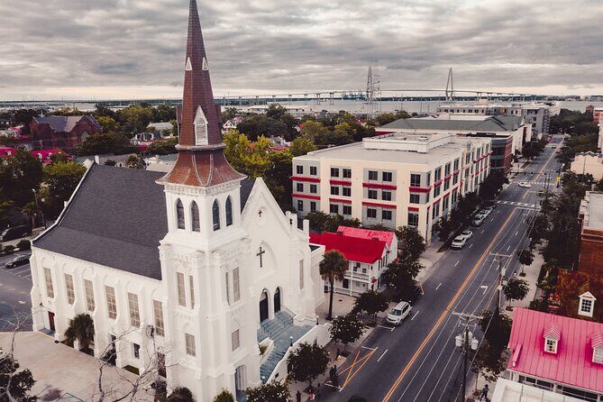 Yuletide Splendor A Christmas Walking Tour in Charleston - Starting Point: Marion Square