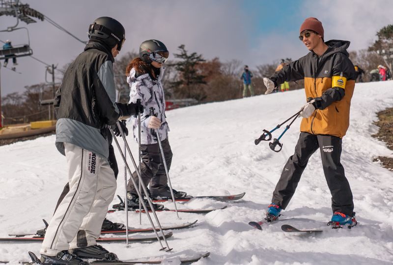 Yuzawa Private Ski Lesson in English, Chinese, and Thai (Includes Round-Trip Transportation) - The ride can make a snow day simpler
