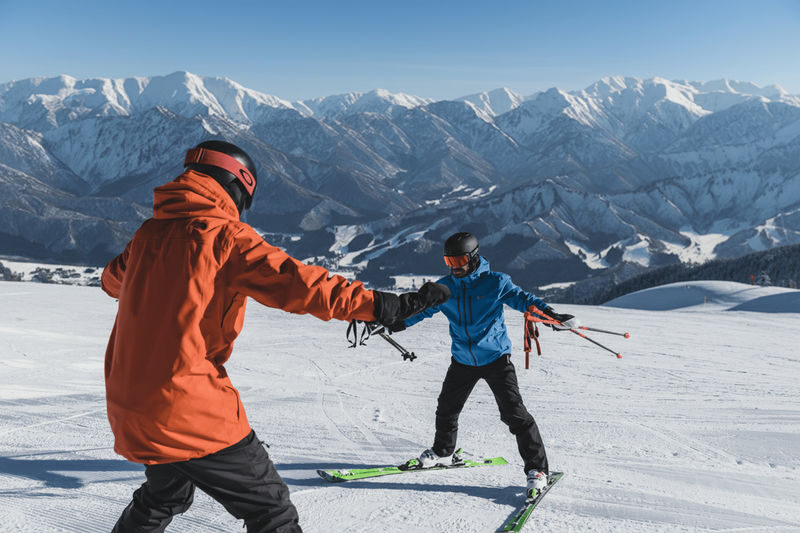 Yuzawa Ski Resorts Chinese & English Ski/Snowboard Private Lesson - At a glance