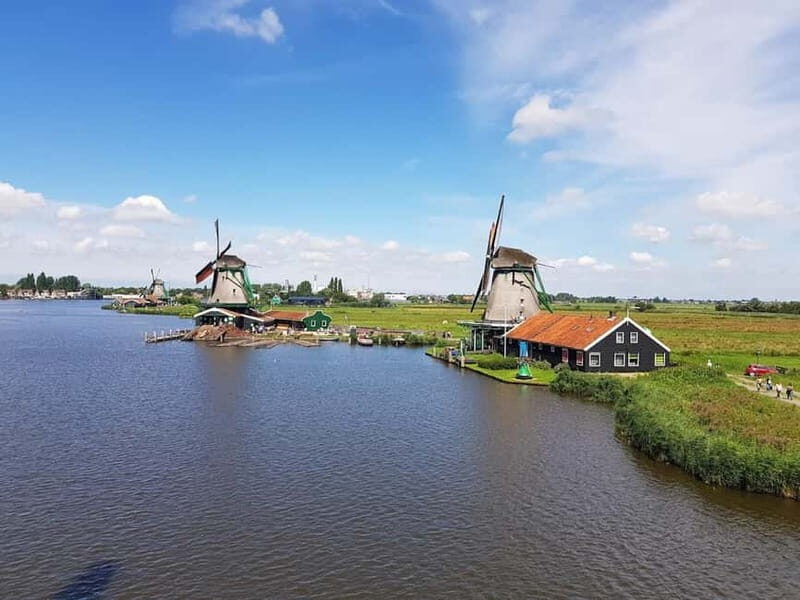 Zaanse Schans and Giethoorn Private Tour + 1-Hr Canal Cruise - Key Points