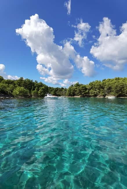 Zadar: Half-day trip boat with drinks and snorkeling - The Value of the Tour