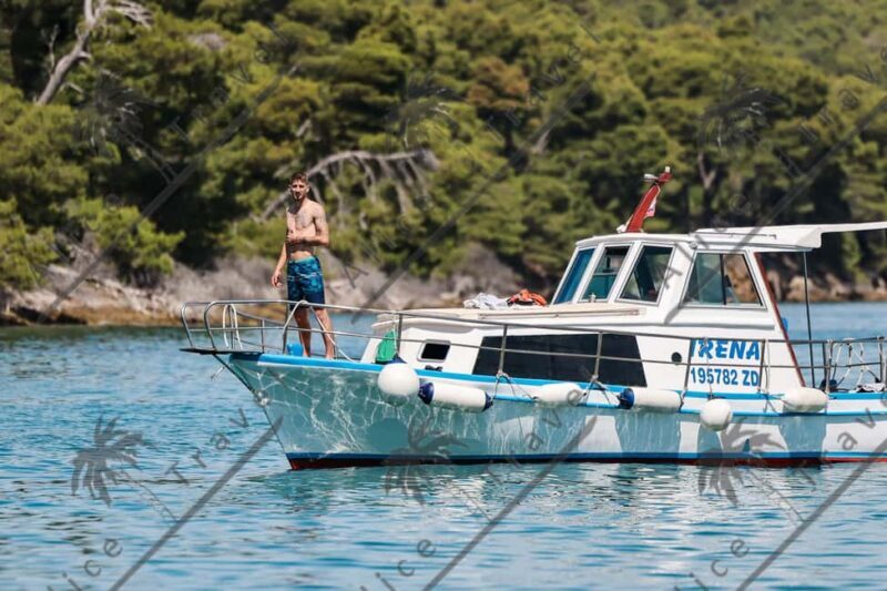 Zadar: Island Hopping Boat Tour with Snorkeling - Exploring the Zadar Archipelago: A Boat Tour with Snorkeling