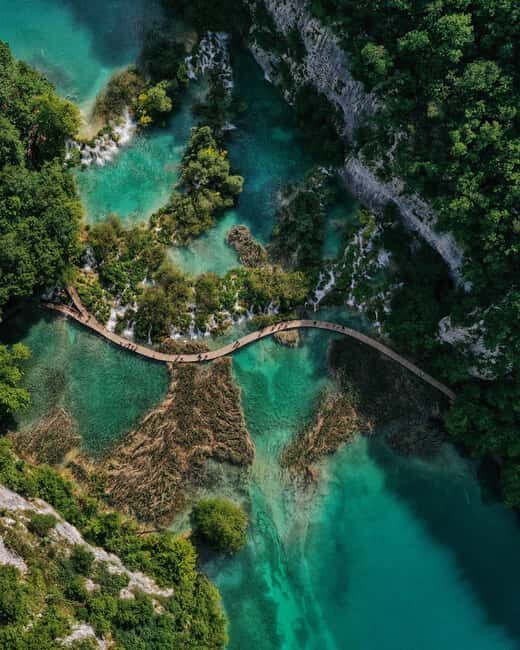 Zadar: Plitvice Lakes Guided Full-Day Trip with a boat ride - Authentic Experiences and Review Insights