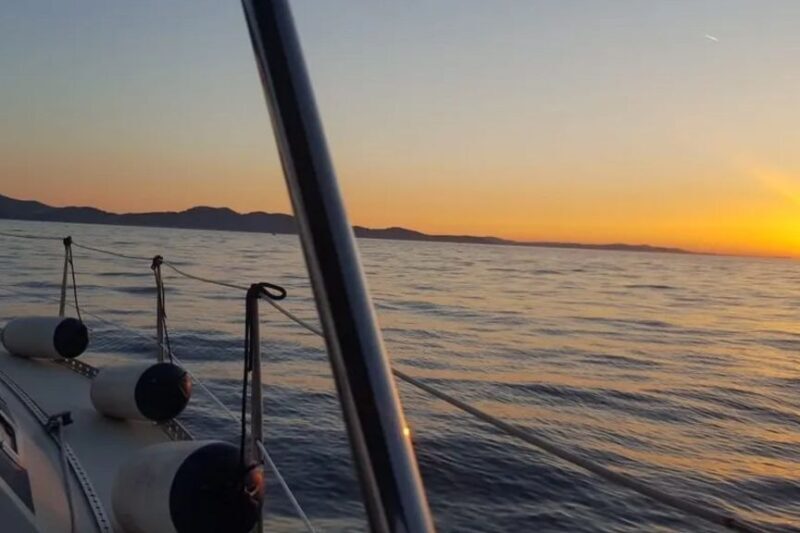 Zadar: Private Sunset Sailboat Tour with Drinks - Key Points