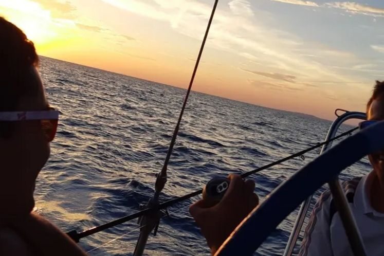 Zadar: Private Sunset Sailboat Tour with Drinks - FAQ