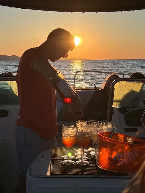 Zadar: Romantic, Luxury Sunset Boat Tour with Aperol Spritz - The Experience in Detail
