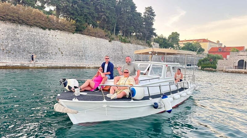 Zadar: Sunset boat tour with champagne - Key Points