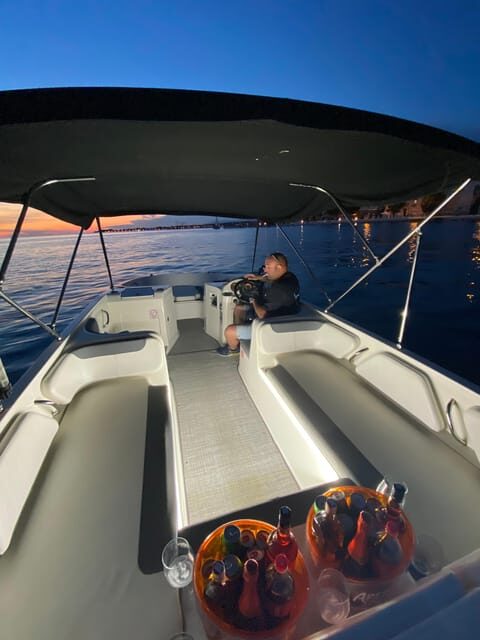 Zadar: Sunset Boat Tour with Unlimited Drinks - Detailed Breakdown of the Experience