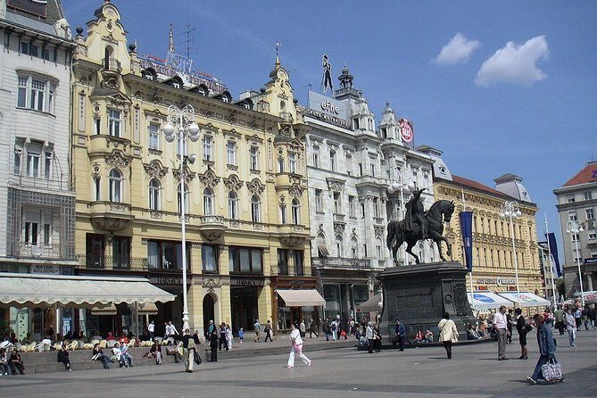 Zagreb Art & Architecture - Private Walking Tour - How the Tour Begins: Zagreb’s Iconic Cathedral