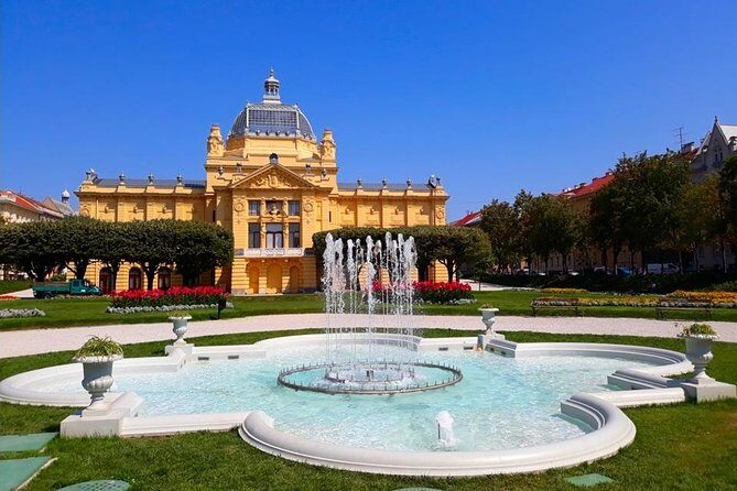 Zagreb eScooter Tour - Exploring Zagreb on an Electric Scooter