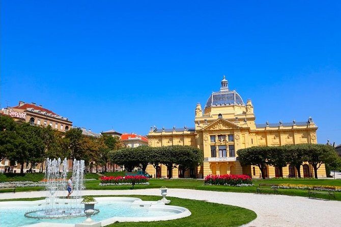 Zagreb GRAND Private Walking Tour - Exploring Zagreb through its Key Sights